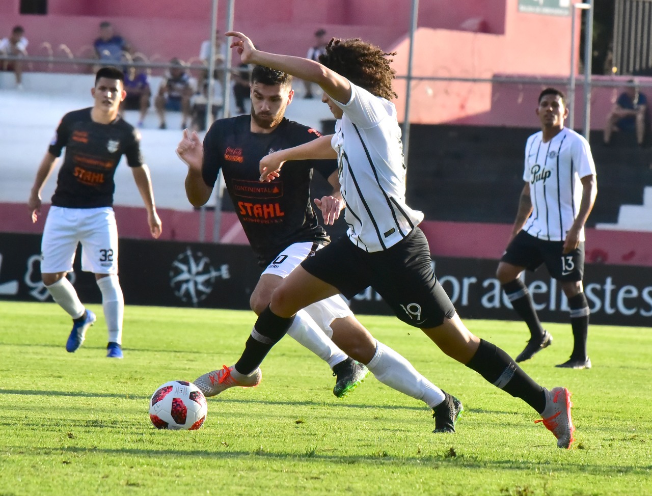 La lucha continúa entre los PUMAS