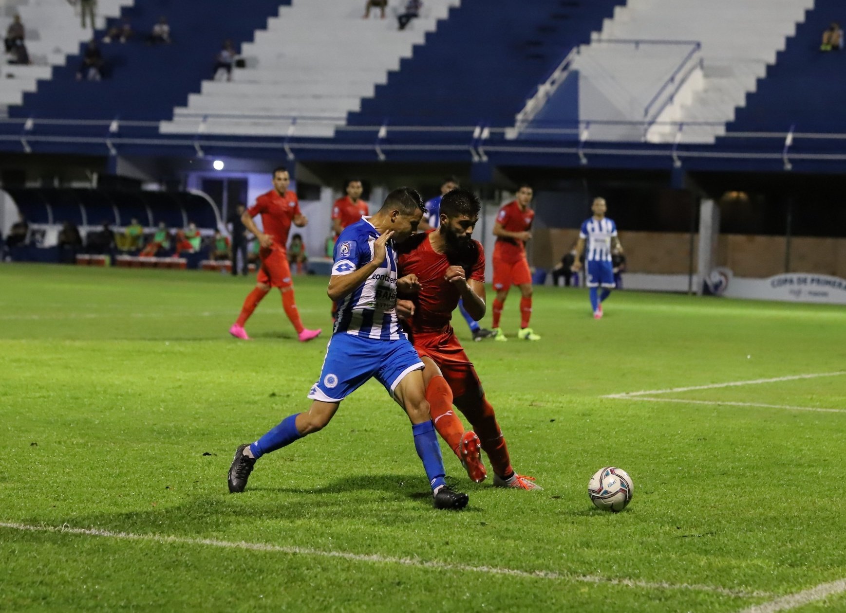APASIONANTE SE VUELVE EL TORNEO APERTURA