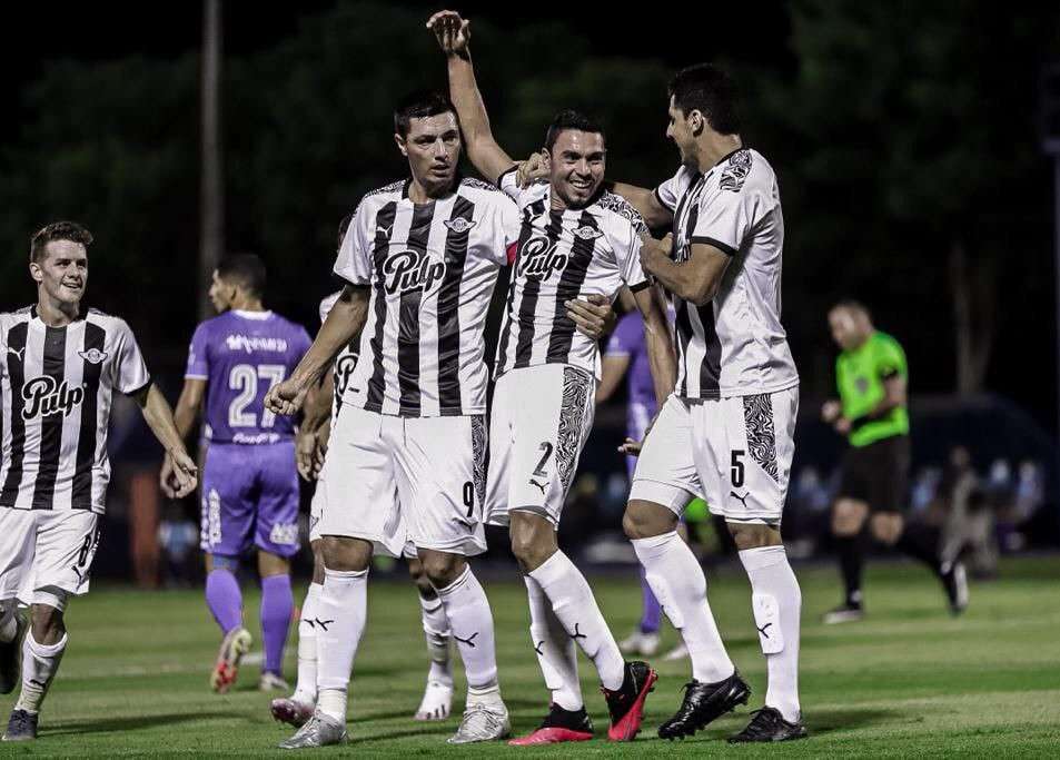 LIBERTAD ES PUNTERO DEL TORNEO APERTURA